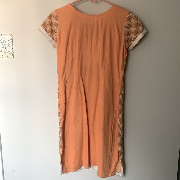 VINTAGE GEM Intricately embroidered dress - Picture 3 of 8